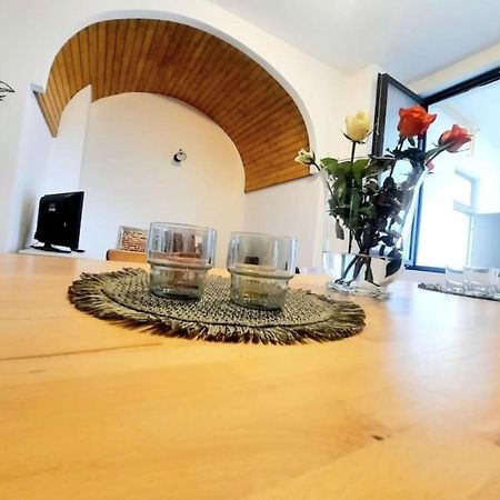 Timisoara Central 2 Bedroom Hotel Serviced Belle Vue Apart By The Park Kültér fotó