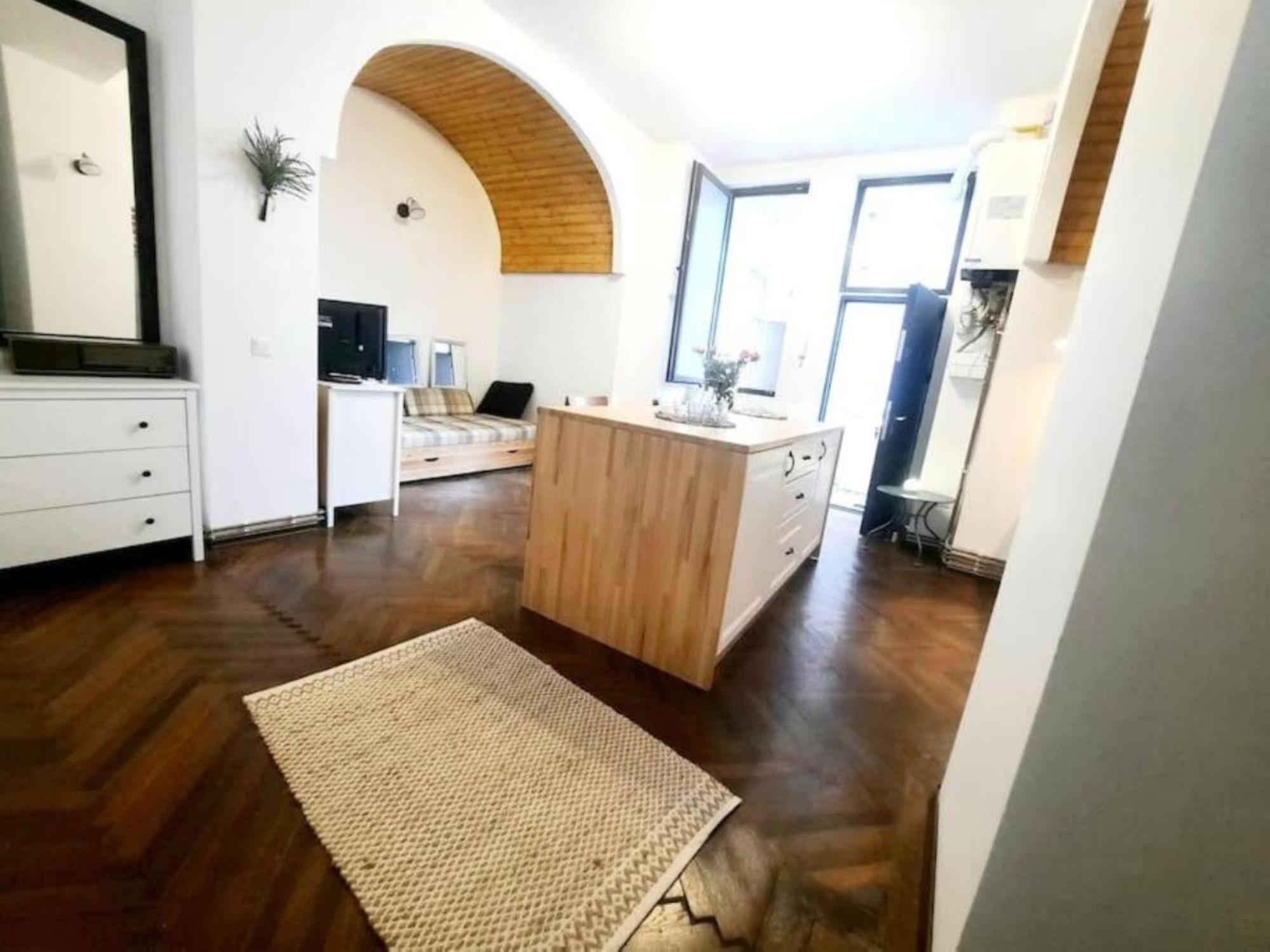 Timisoara Central 2 Bedroom Hotel Serviced Belle Vue Apart By The Park Kültér fotó