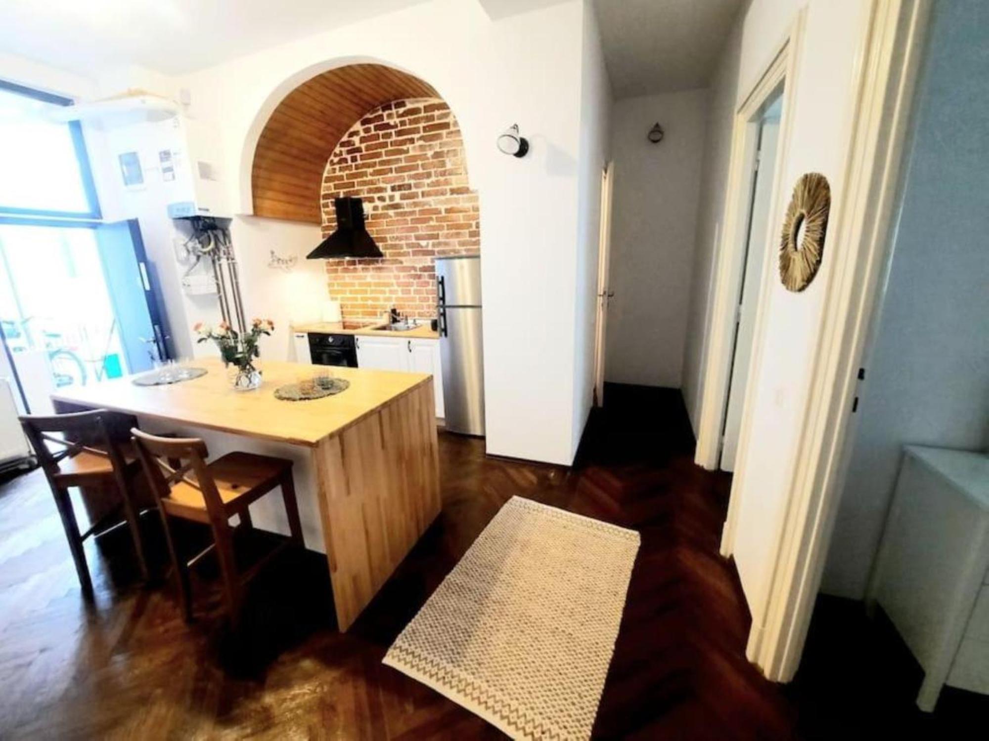 Timisoara Central 2 Bedroom Hotel Serviced Belle Vue Apart By The Park Kültér fotó
